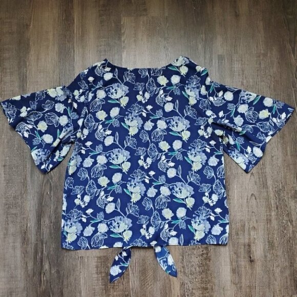 Short Sleeve Blouse Tie Front - Picture 1 of 5